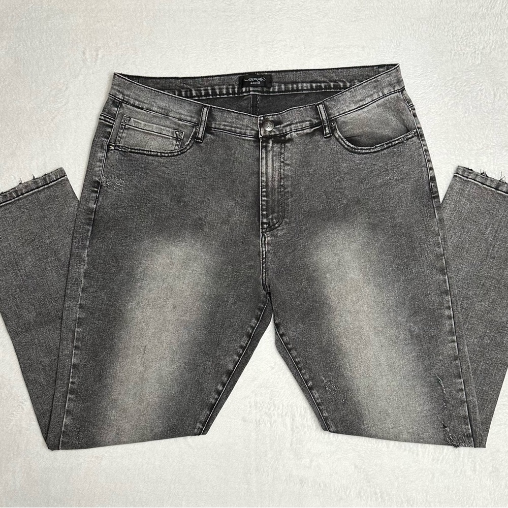 Ed Hardy Tiger Men's Jeans Slim Taper 39 x 31 Black/Grey Zipper-fly NWOT - Picture 2 of 15